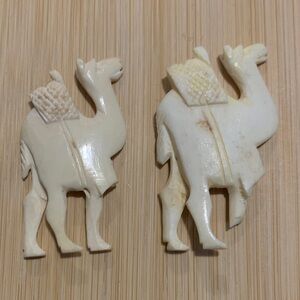 Vintage Bone Camel Beads